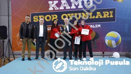 Kamu Spor Oyunları’nda şampiyonlar kupalarını aldı