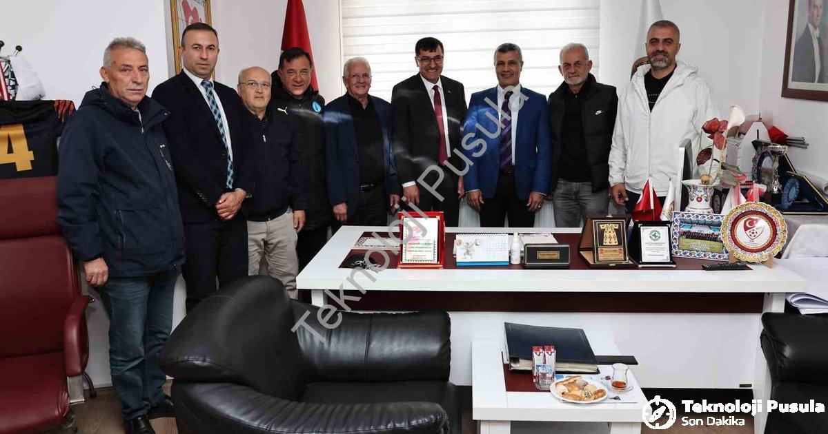 "Kütahya'da Sporun Geleceği: Başkan Kahveci ve TÜFAD'dan Güç Birliği" başlıklı haber için fotorealis