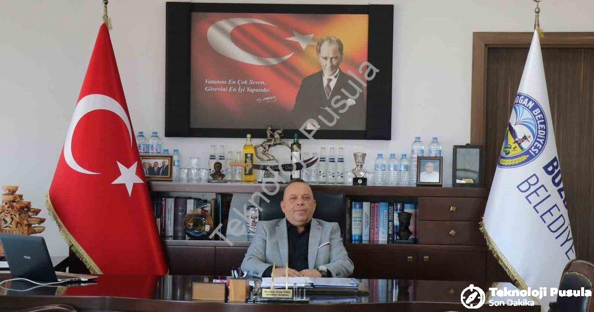 "Aydın'da Korkutan Yangın: Başkan'dan Kritik Uyarı Geldi" başlıklı haber için fotorealistik, profesy