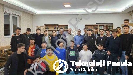 Emirdağ’da Gençler Maneviyat ve Eğlenceyle Buluştu