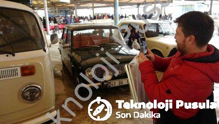 Kütahya’da Nostalji Rüzgarı: Antika Pazarında Klasik Araba Şöleni