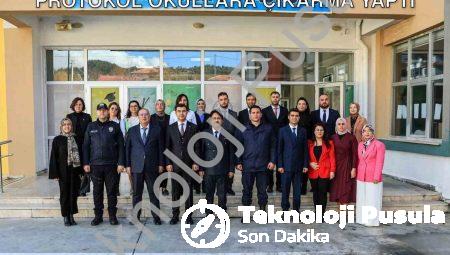 Çameli’de Öğretmenler Günü Coşkusu: Protokol Okullara Çıkarma Yaptı