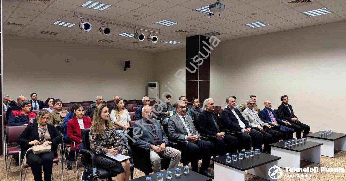 "Söke'de Tarımın Geleceği: Organize Sera Bölgesi İçin Kritik Toplantı" başlıklı haber için fotoreali