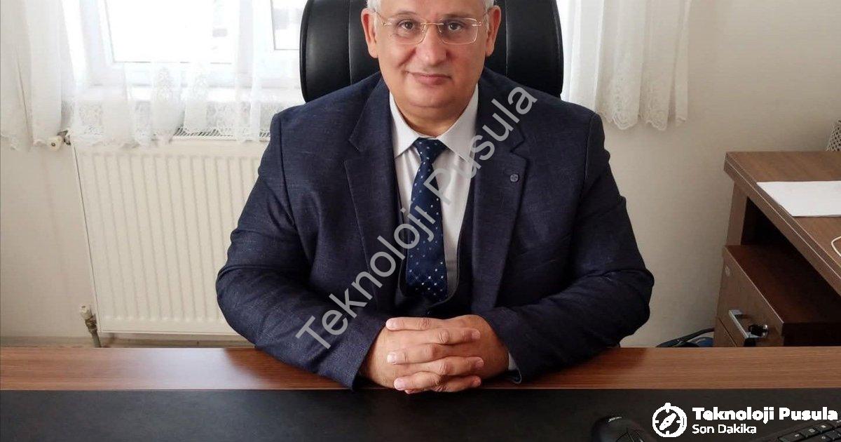 "Şuhut İlçe Müftülüğü'nde Yeni Dönem: Ahmet Köylü Göreve Başladı" başlıklı haber için fotorealistik,