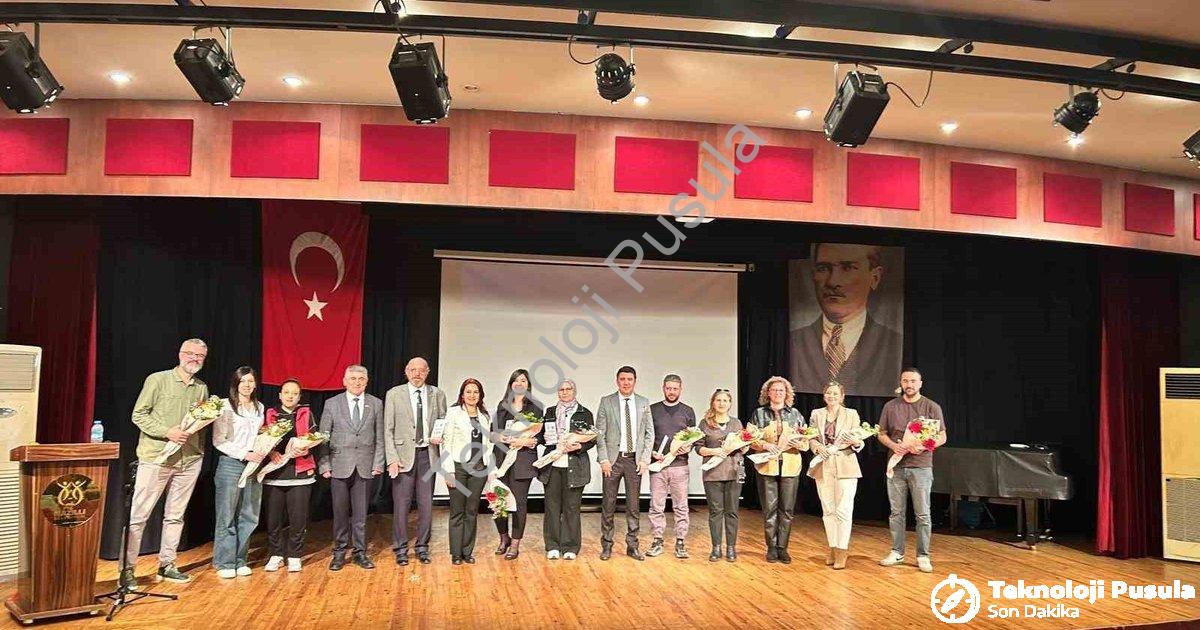 "Nazilli’de Eğitimin Geleceği Konuşuldu: Meslek Liseleri Tanıtım Zirvesi" başlıklı haber için fotore
