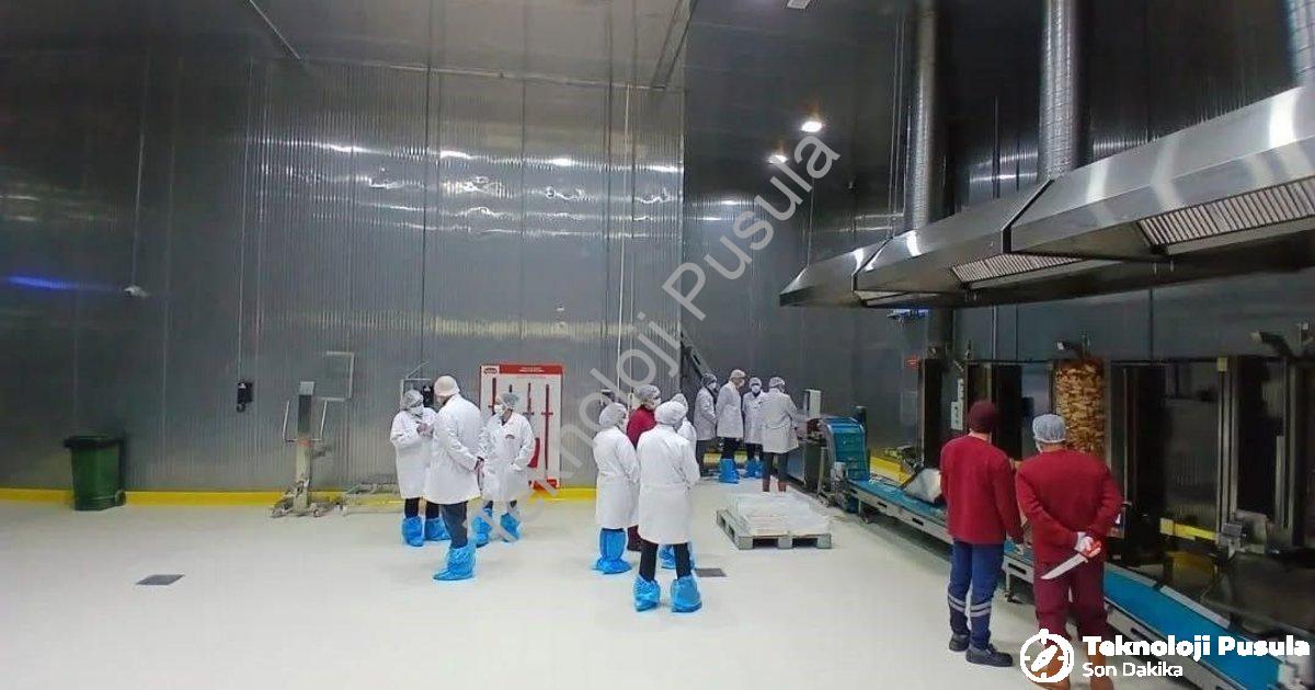 "Aydın Buharkent’te Küba Heyeti ile Kritik Gıda Denetimi" başlıklı haber için fotorealistik, profesy